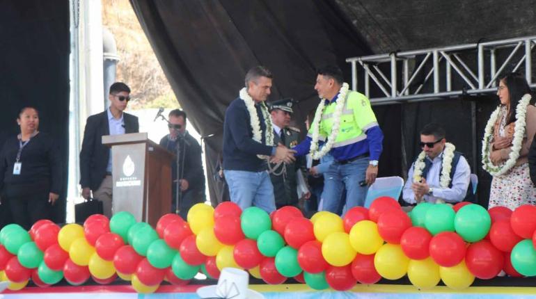 Paz entrega el proyecto JICA de agua para el sur para 100 mil habitantes