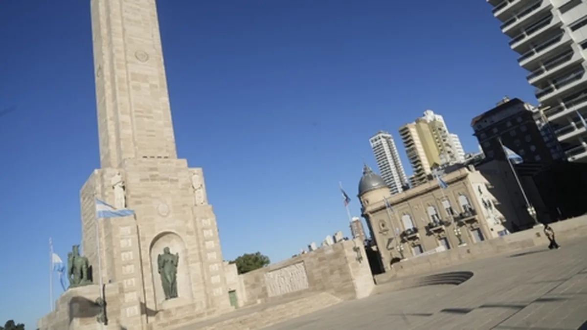 Día de la Bandera: invitaron a Milei, pero hay pocas chances de su presencia