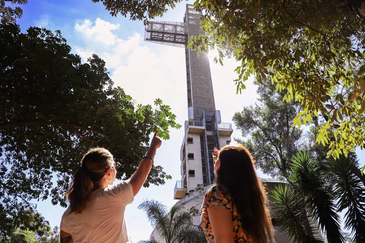 El Parque Temático de la Cruz invita a vivir una jornada de cabalgatas