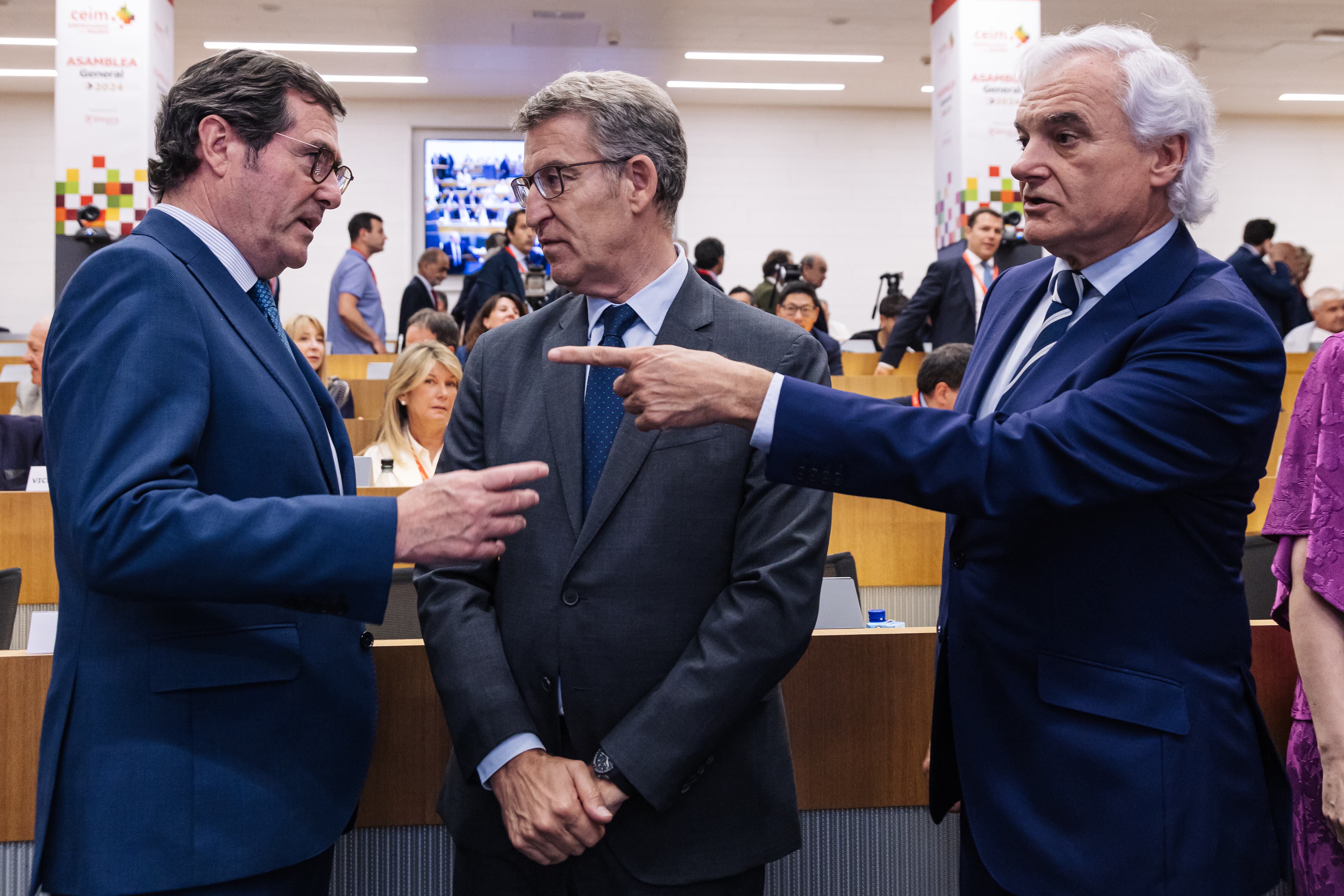 La patronal madrileña va más allá que Garamendi y pide a Sánchez elecciones generales