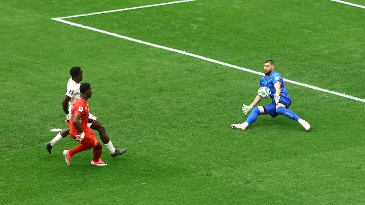 Canadá y Suiza empatan 0-0 en el partido que definirá el primero del Grupo B