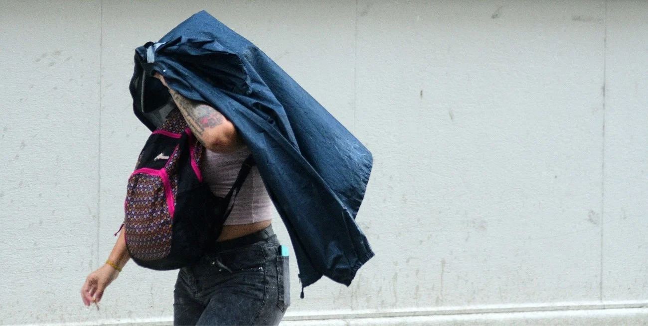 Llegó la lluvia a Santa Fe y se mantiene la alerta amarilla para toda la provincia