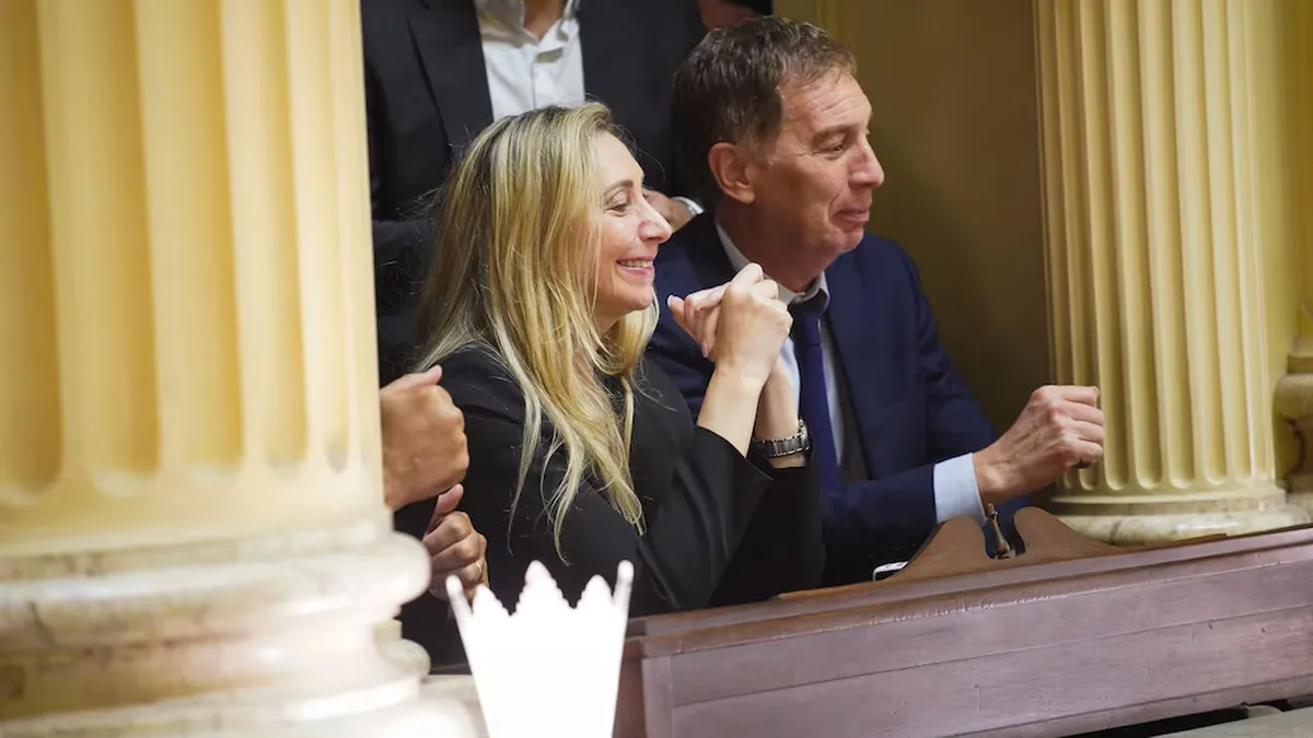 Tras la salida de Adorni, Diego Santilli se perfila como el nuevo jefe de Gabinete