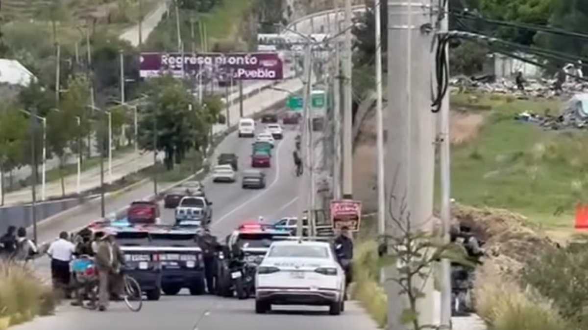Hallan restos humanos calcinados en predio de Puebla