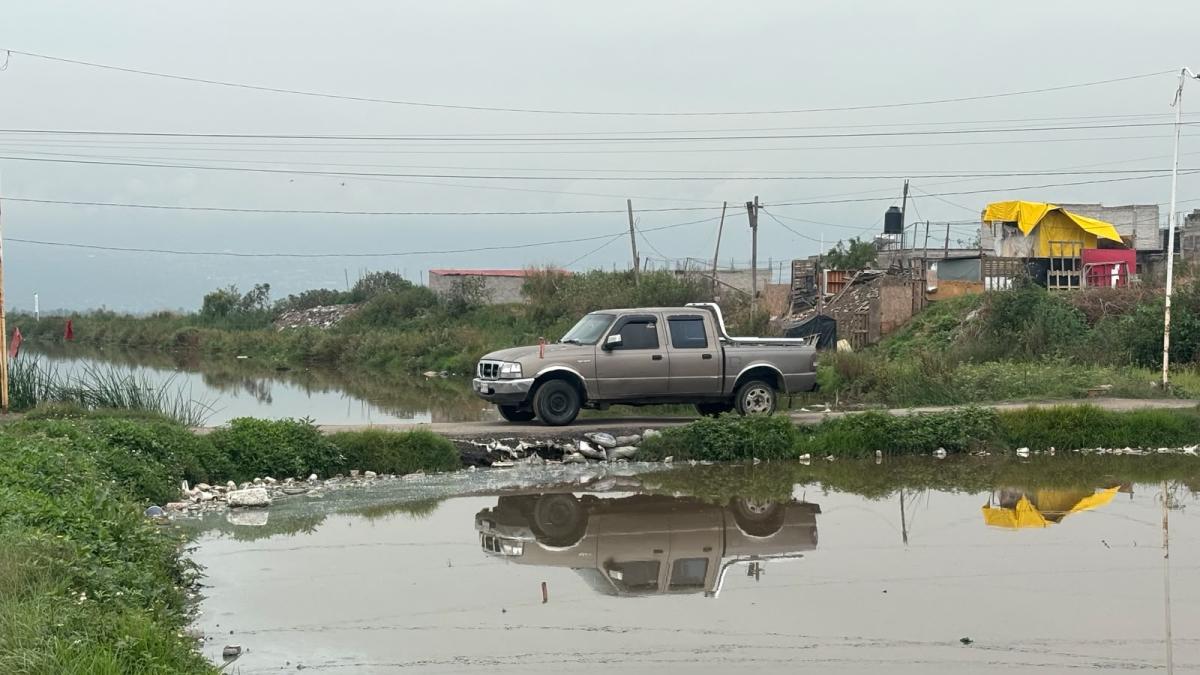 Vecinos de Valle de Chalco temen que río Acapol se desborde