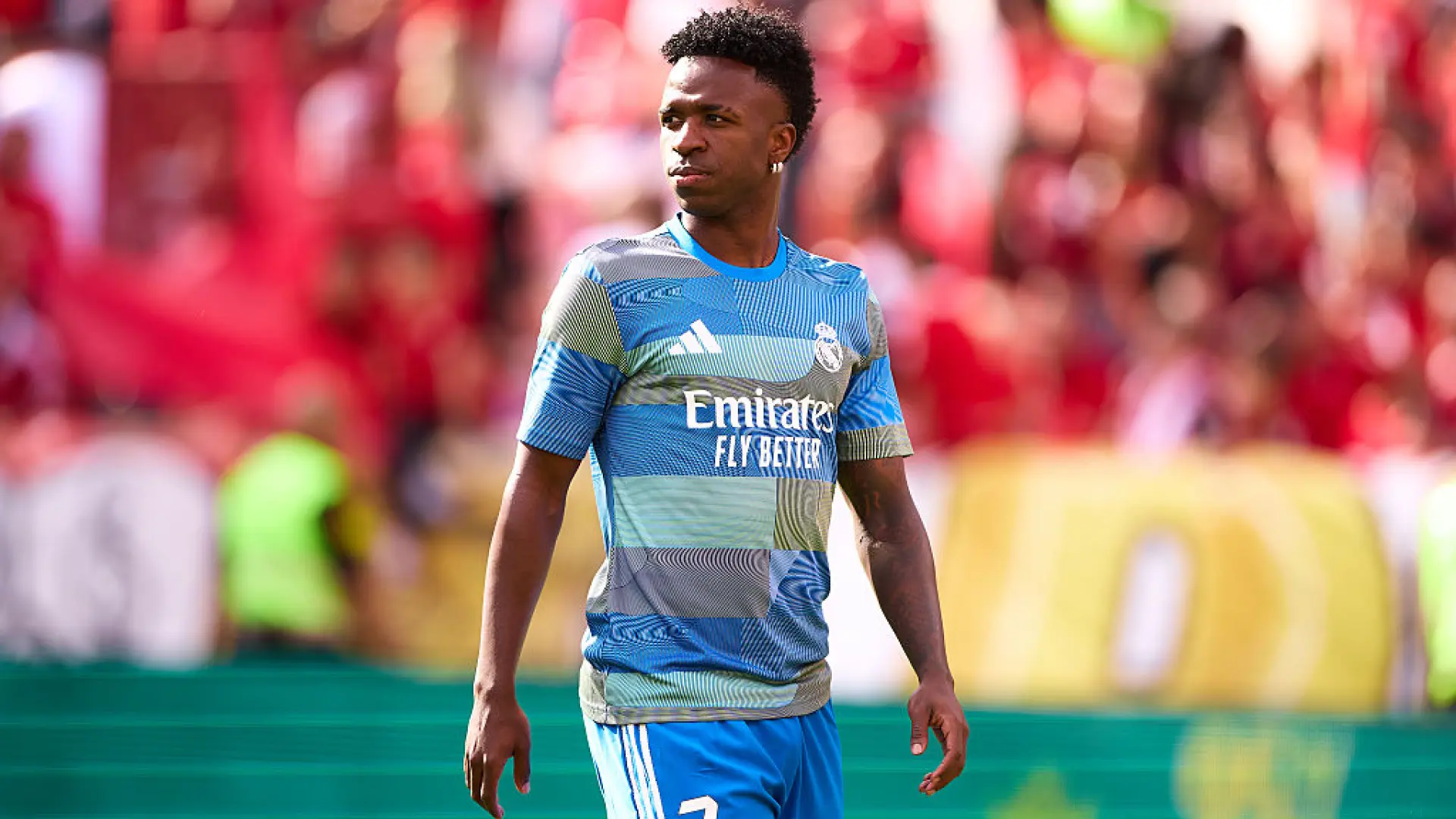 Detenido un aficionado del Atlético por insultos racistas a Vinícius antes de un partido contra el Barcelona