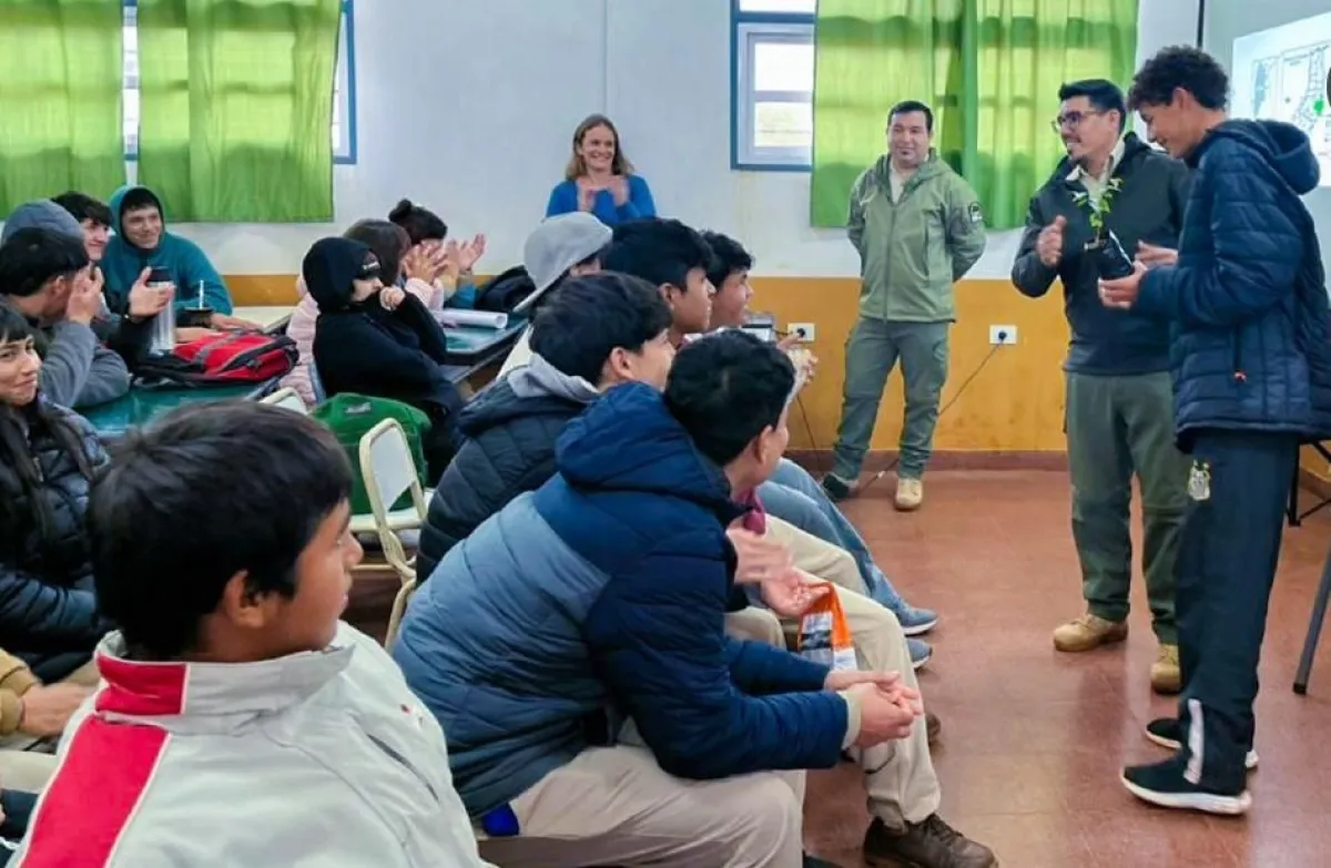 Guardaparques llevaron jornadas de educación ambiental a escuelas de Montecarlo y Aristóbulo del Valle