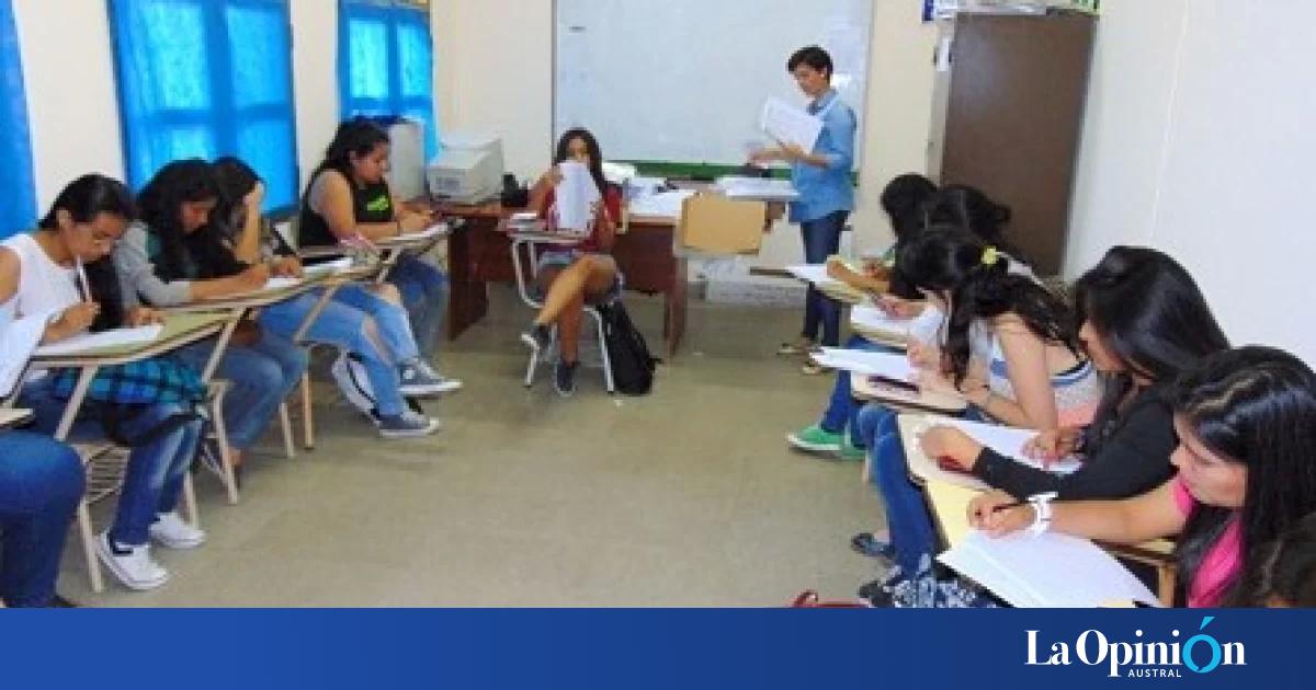 Aseguran que la elección de una carrera "debe surgir de los intereses y deseos de cada joven"