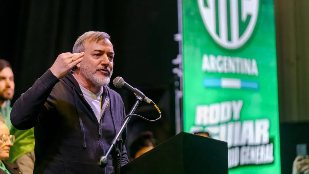 ATE exige que "se vayan todos los ñoquis que trajo Adorni al Estado"
