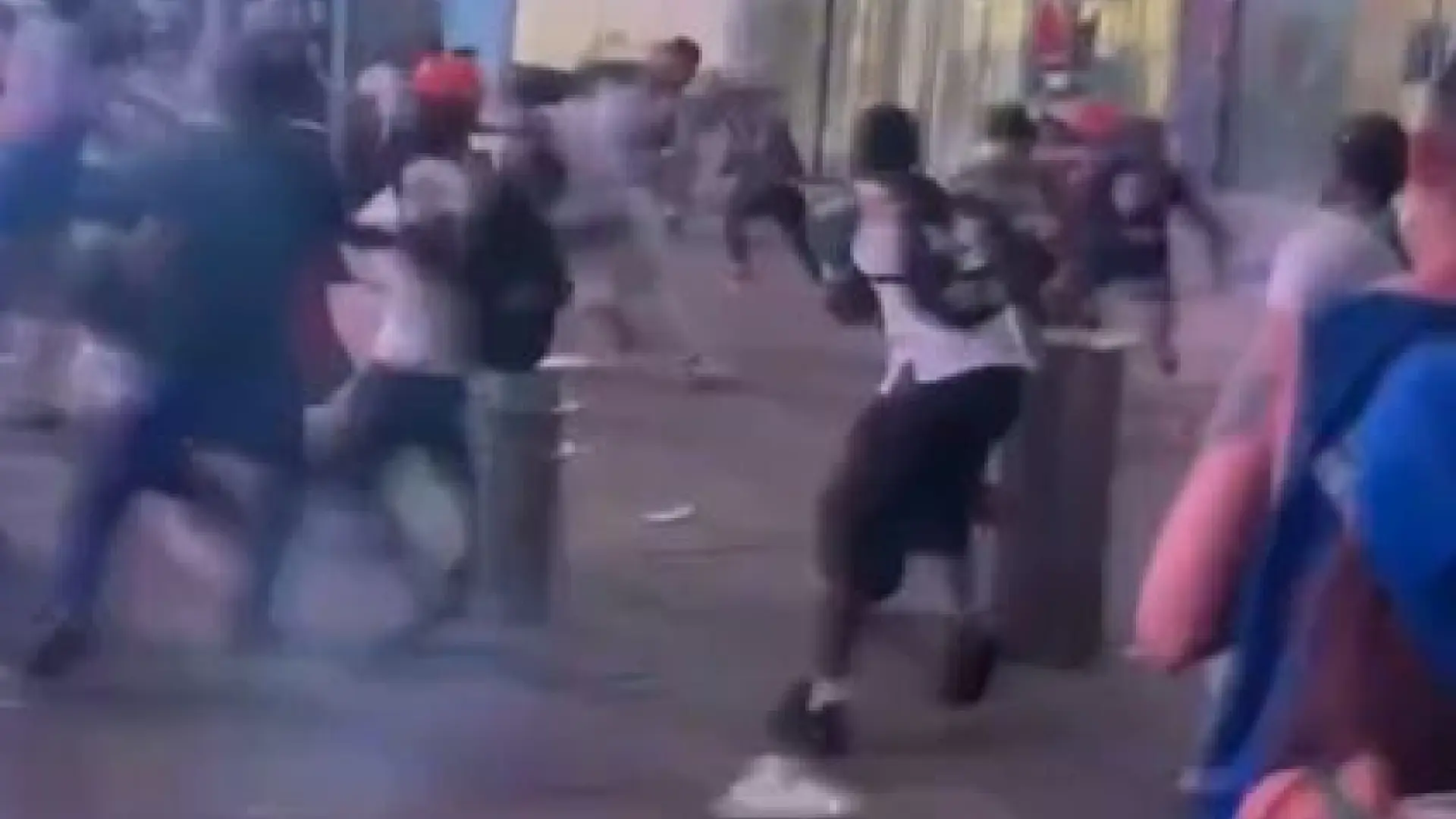 Las imágenes de un tiroteo en pleno Times Square en la celebración del título de la NBA de los New York Knicks