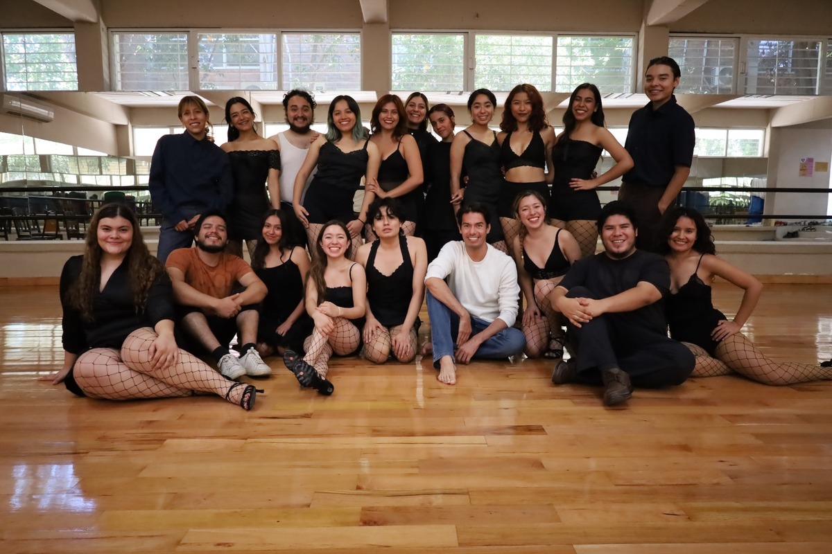 Estudiantes de Artes Escénicas presentan La ópera de los tres centavos