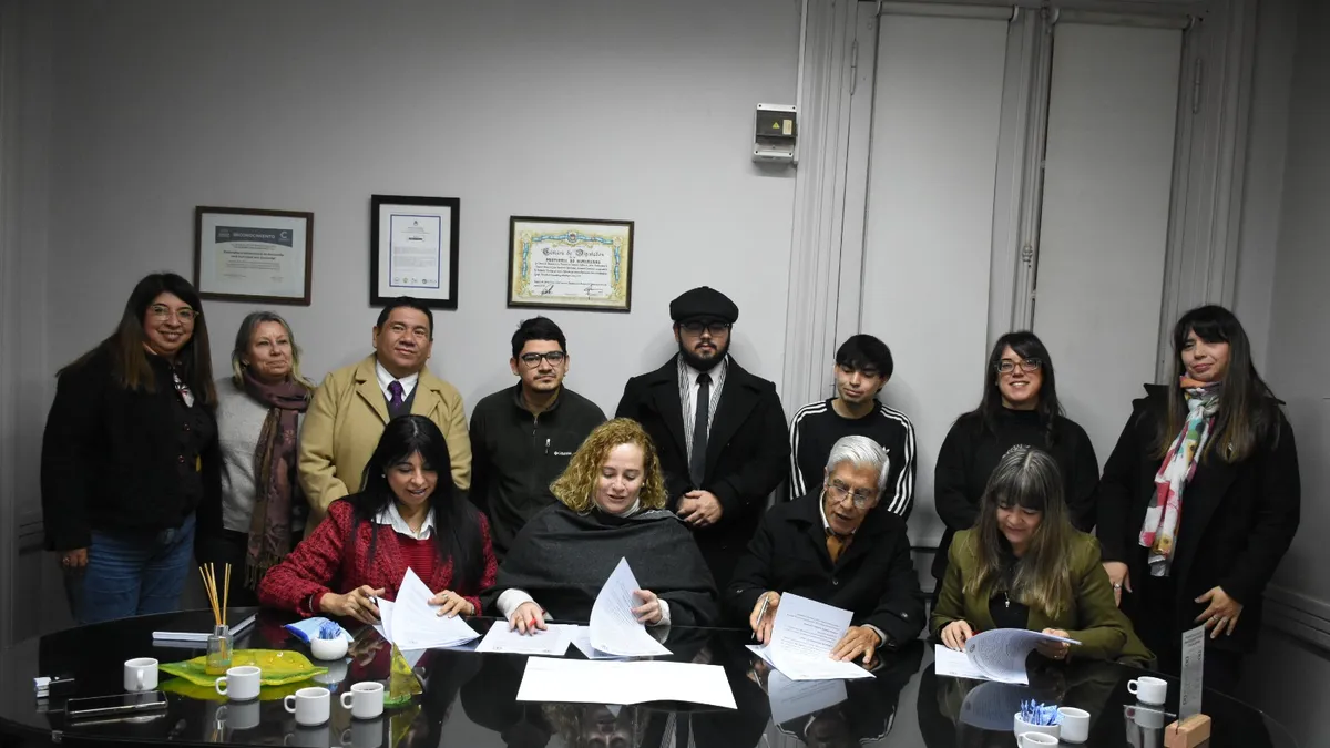 Cooperación técnica y formativa con las escuelas preuniversitarias