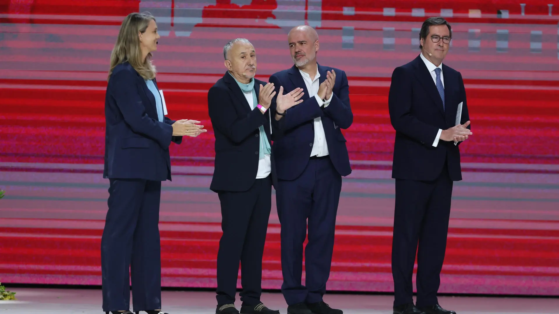 Empresas y sindicatos, juntos ante León XIV, apuestan por el diálogo social para abordar el reto de la IA