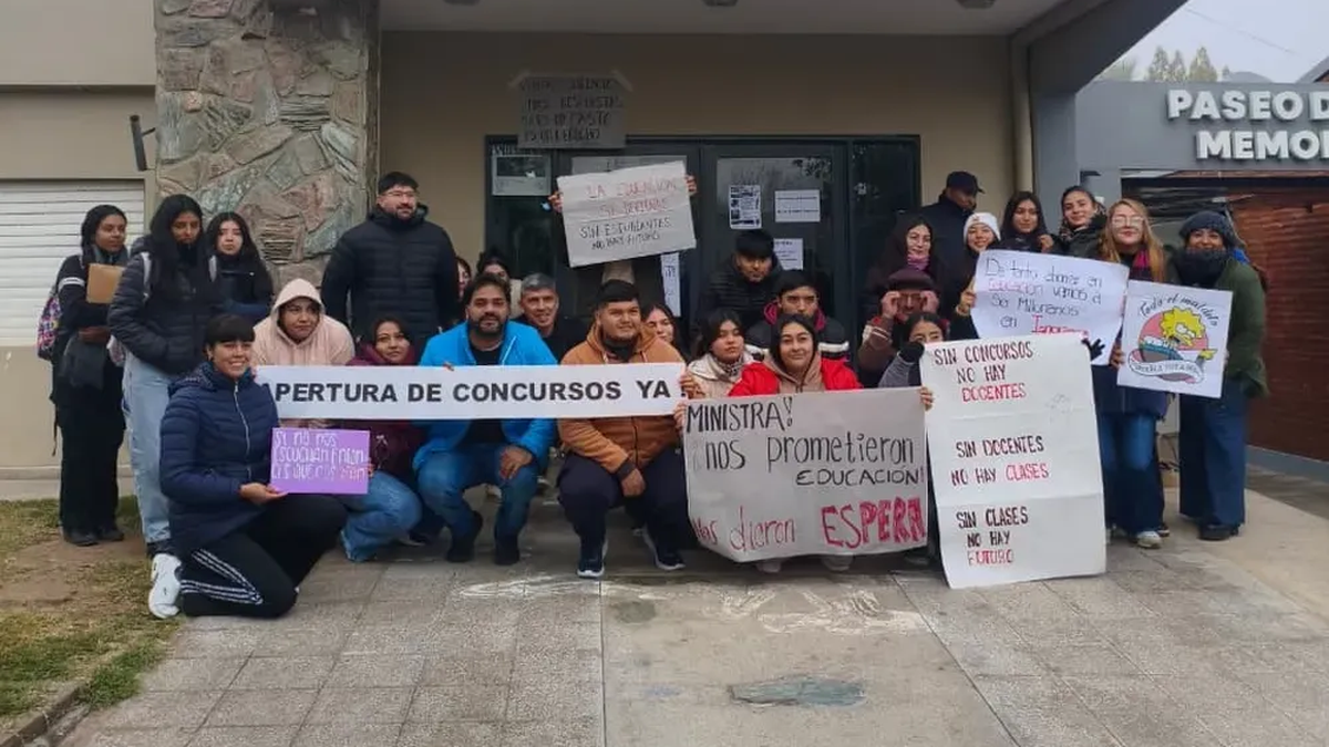 SIDCA respalda la gestión ministerial y pide "prudencia" en medio de la toma de los IES