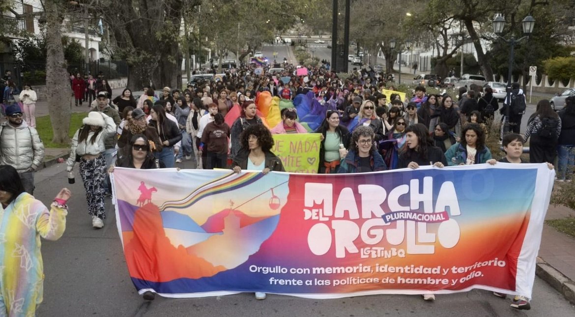 Salta marchó por el Día Internacional del Orgullo LGBTIQ+: diversidad, derechos y reclamos en las calles