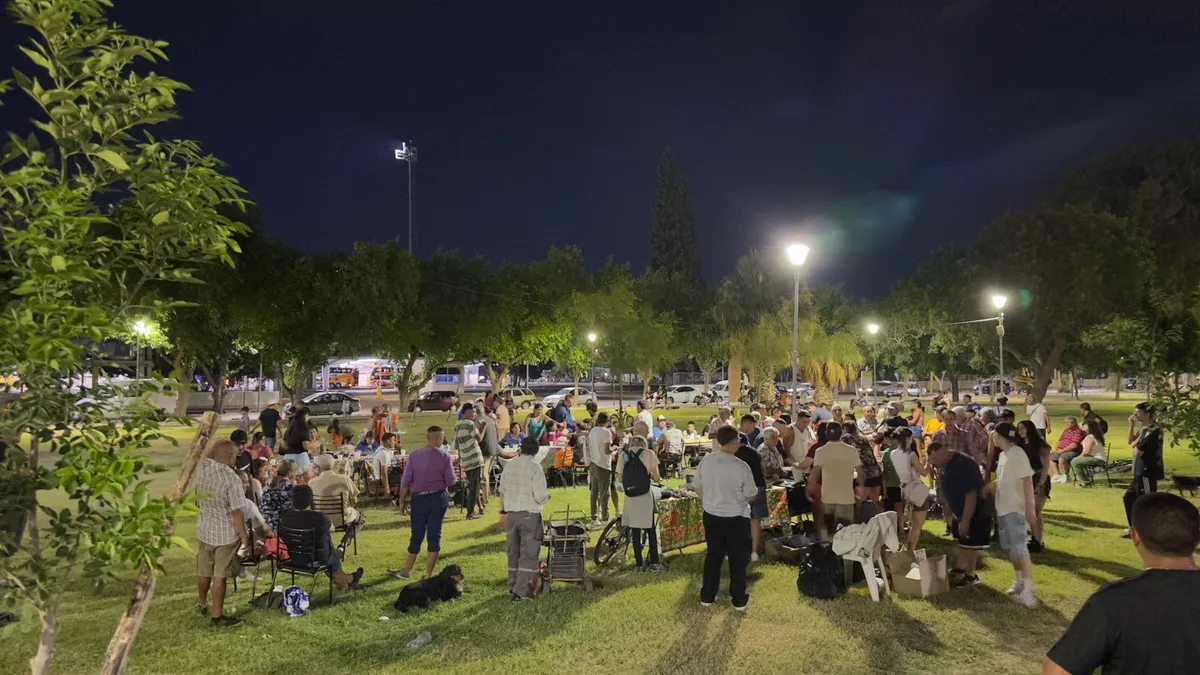 Del ring a la solidaridad: la acción de Boxing San Juan para llegar con comida caliente a personas en situación de calle