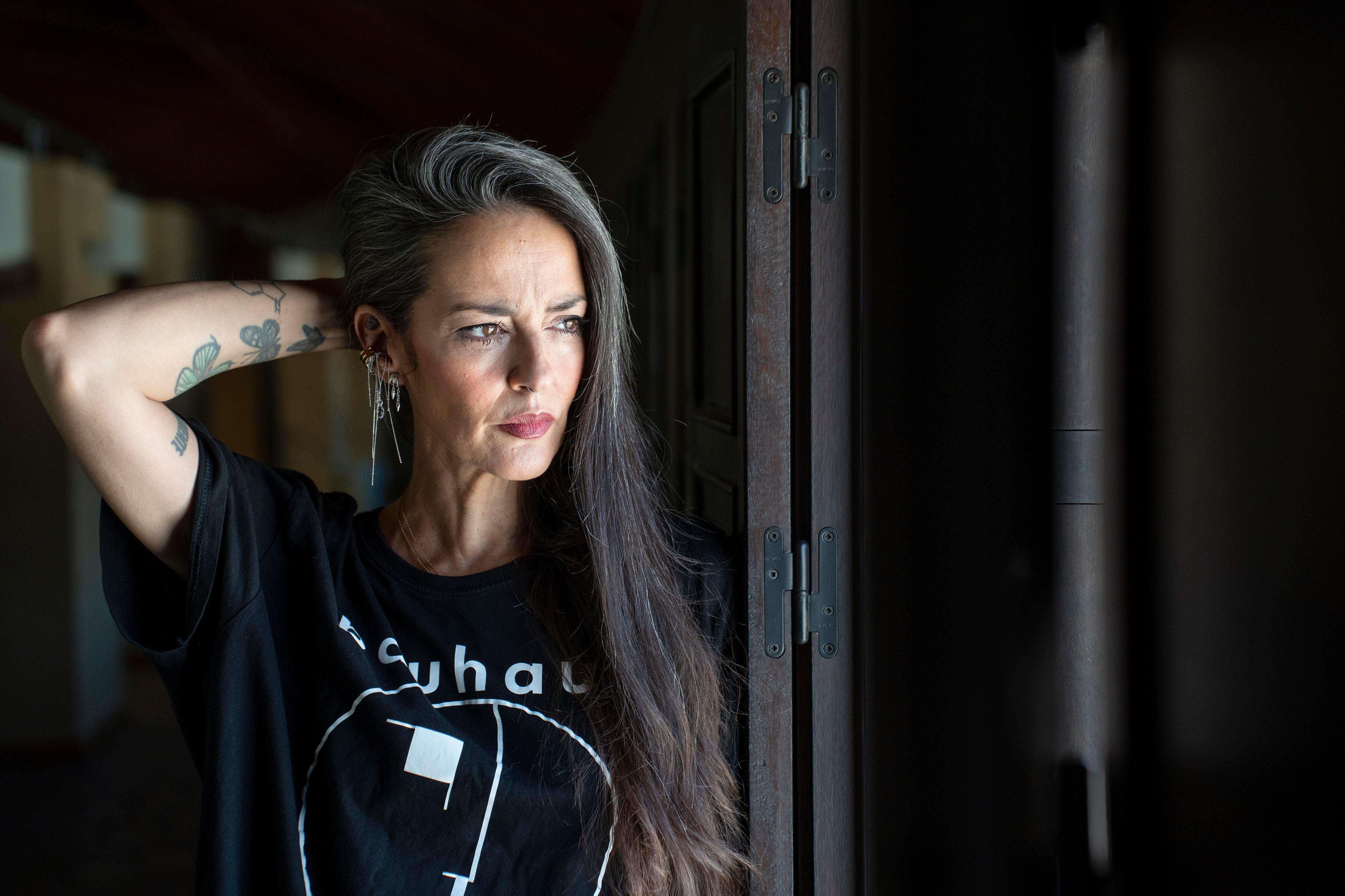 Vega, cantante: "Ya no sé cómo lidiar con discográficas. Si lo hiciese, sería insufrible"