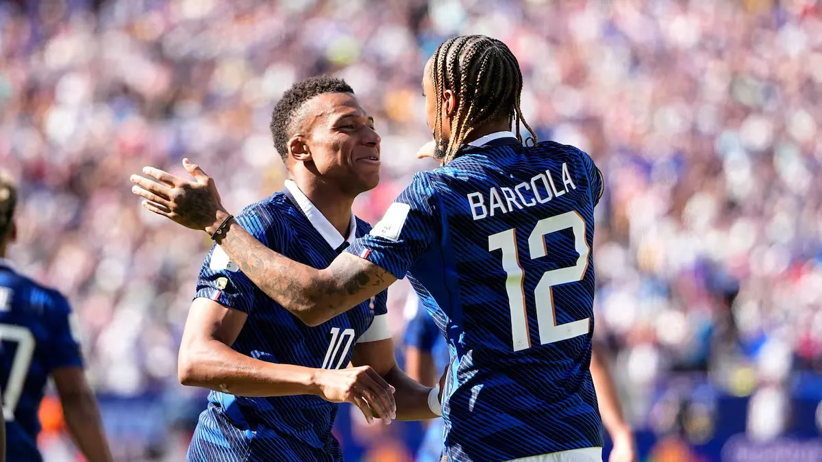 Francia venció por 3-1 a Senegal en su debut en el Mundial