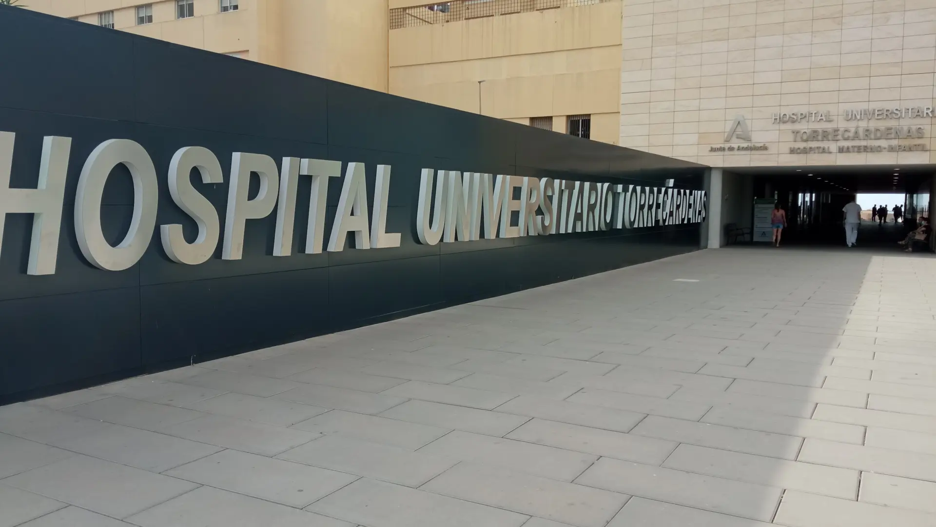 Indemnización de 56.000 euros por dejar estéril a un paciente de Almería sin informar