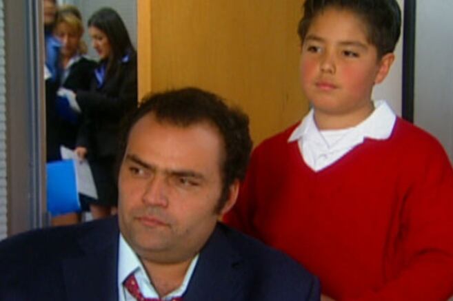 Así se ve hoy Totoy, el niño de 'Los Reyes'. Se alejó de la actuación y a esto se dedica