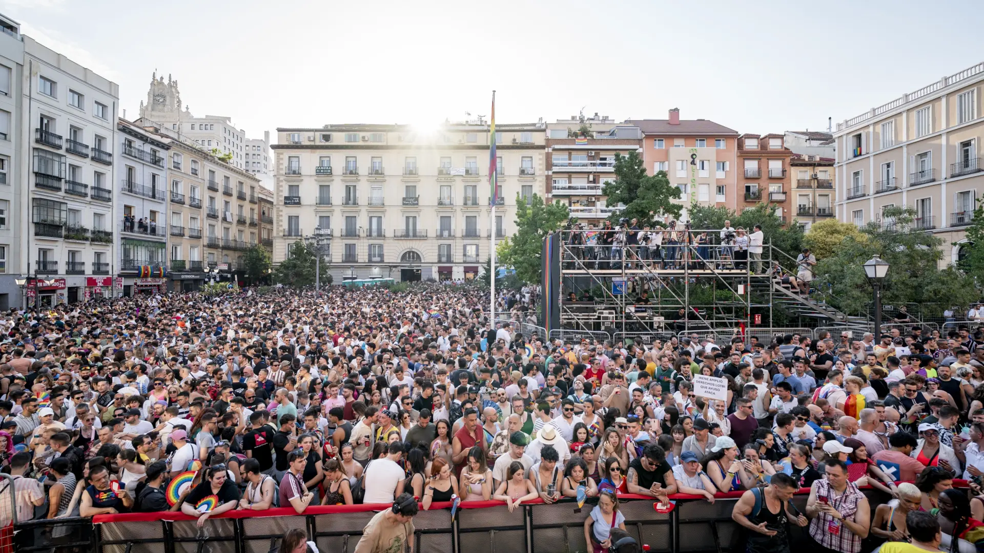 Escenarios de los conciertos de las fiestas del Orgullo de Madrid