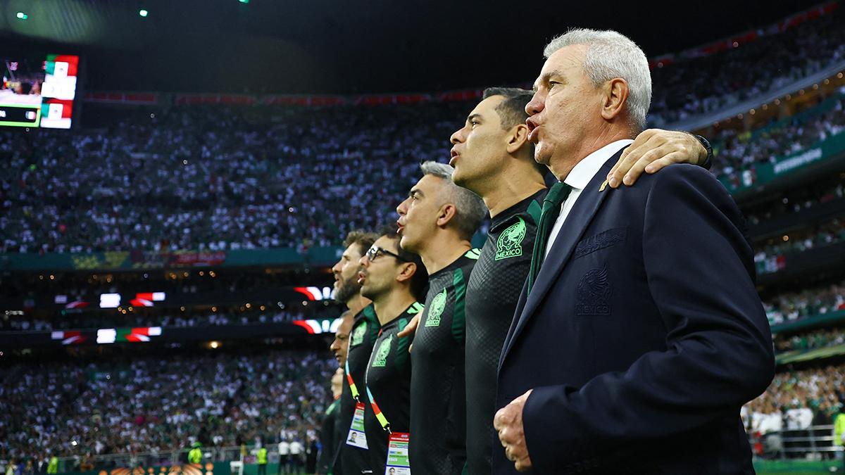¿Javier Aguirre en Arabia tras el Mundial 2026?: Faitelson revela plática con su representante
