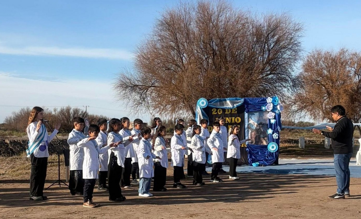Un Día de la Bandera distinto en Algarrobo | La Arena - Noticias de La Pampa y el país