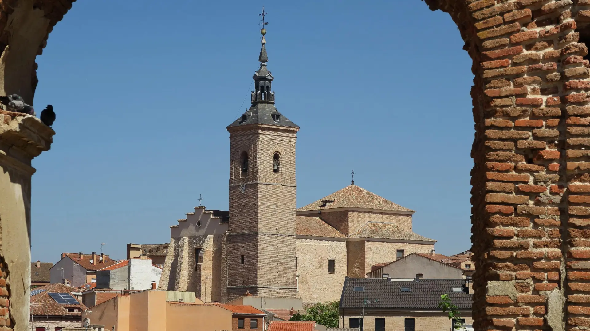 El pueblo a menos de una hora de Madrid en el que José Coronado ha hallado un remanso de paz