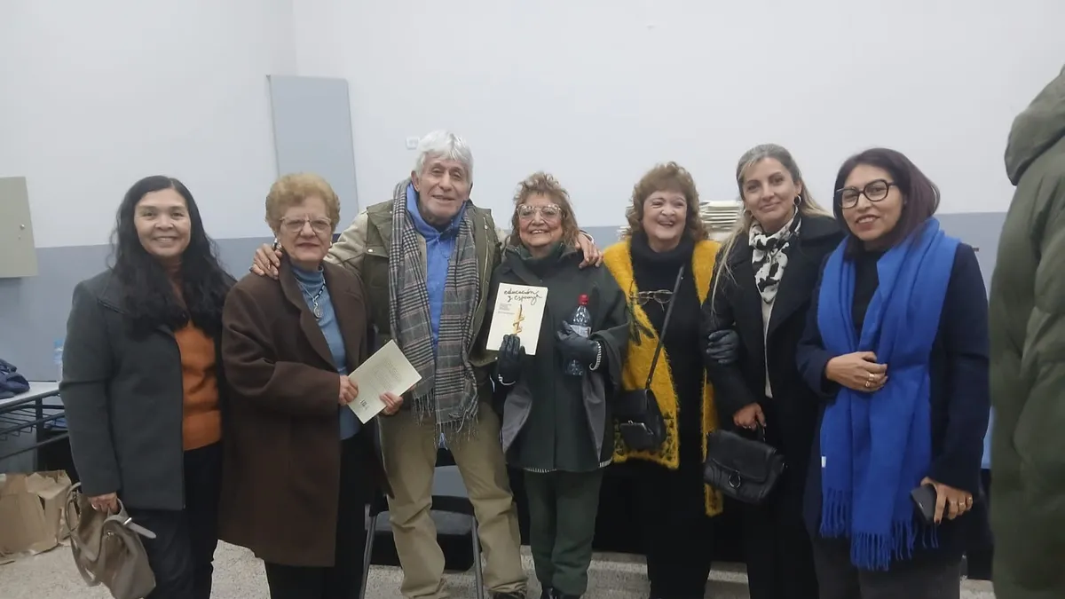 Presentaron el libro "Educación y Esperanza" en Belén