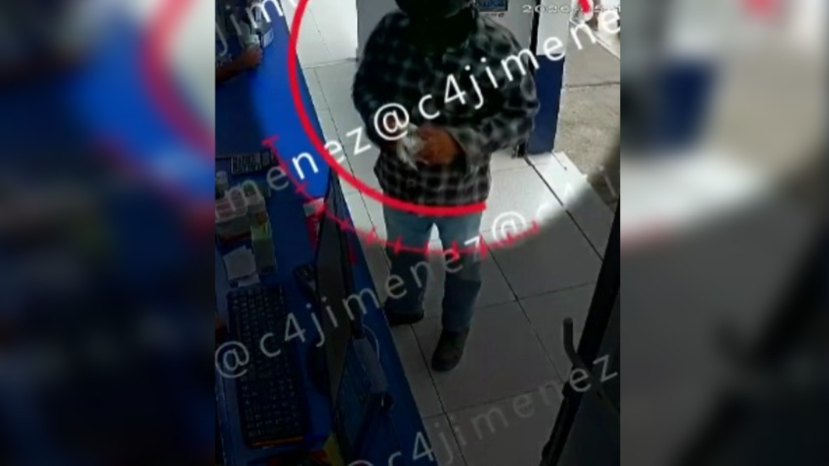 Presunto ladrón ha robado farmacias en Técamac y Ecatepec