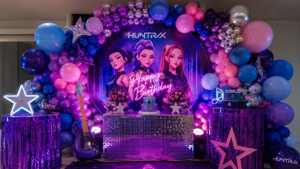 Decoración con globos de Guerreras K-pop: ideas fáciles para fiestas