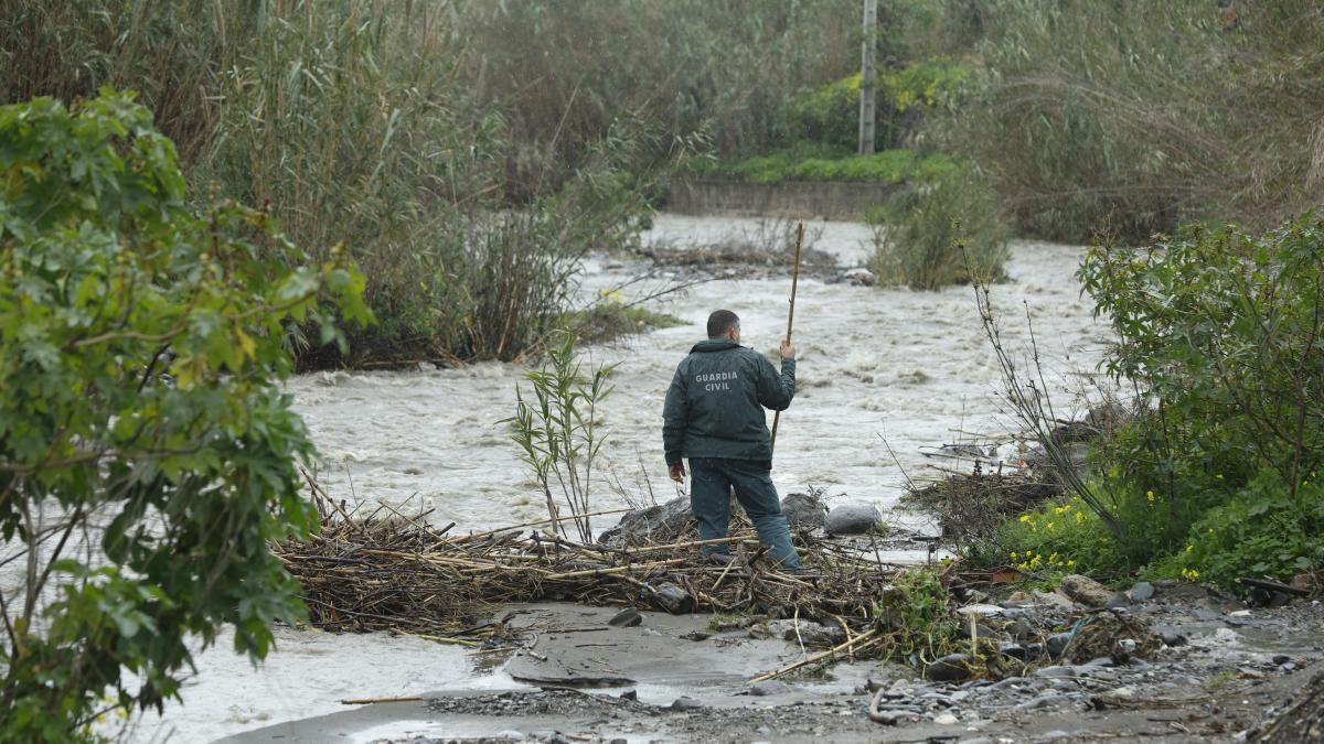 Hallado el cadáver de un hombre en un lago de un campo de golf en Cáceres