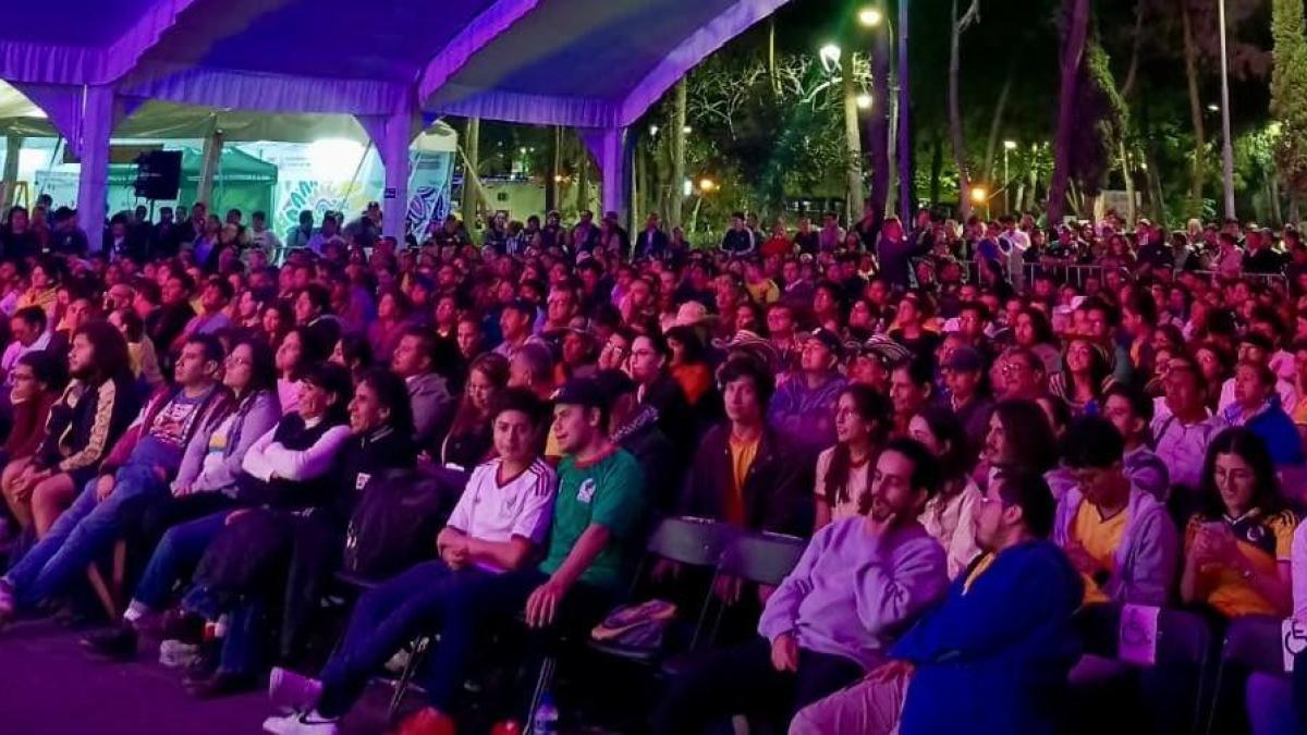 Mariachi, sonideros y pantallas gigantes para ver el México vs Chequia en CDMX