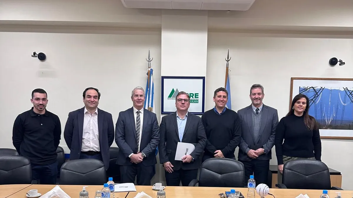 Innovación: San Juan modernizará su red eléctrica con la instalación de 4.000 medidores inteligentes para el sector industrial