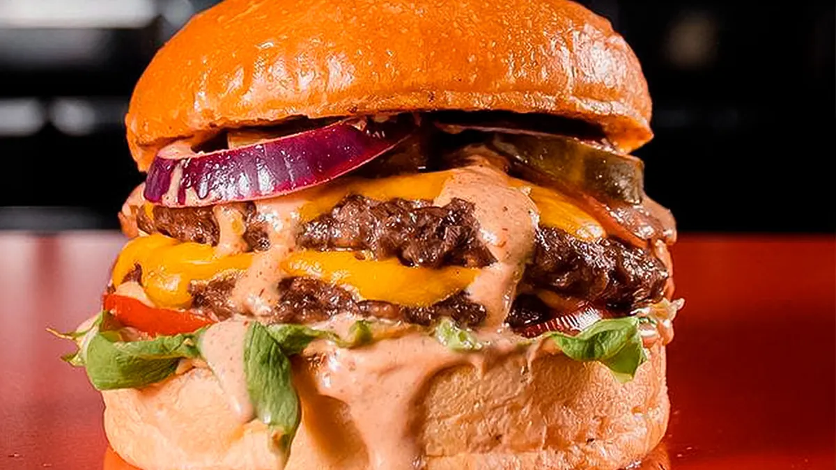 Bombazo usando PASS: 2x1 en las hamburguesas mundialistas de La Burguesía este 12 de junio