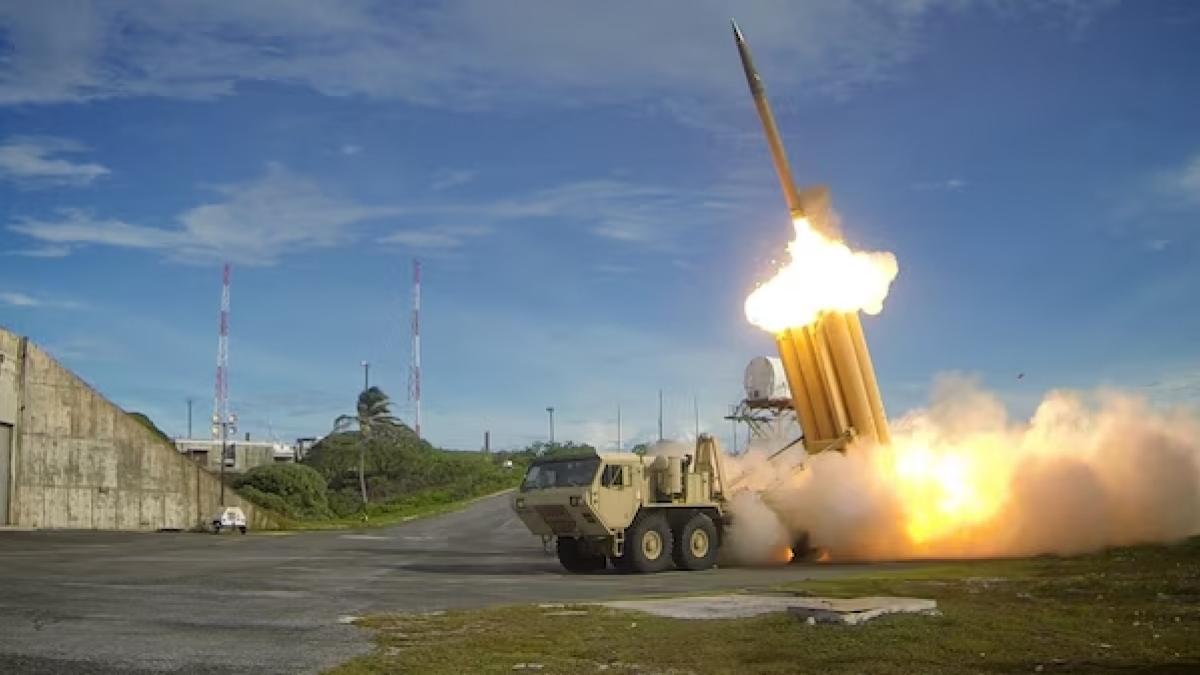 Irán lanza misiles contra Kuwait y Baréin tras bombardeos de Estados Unidos