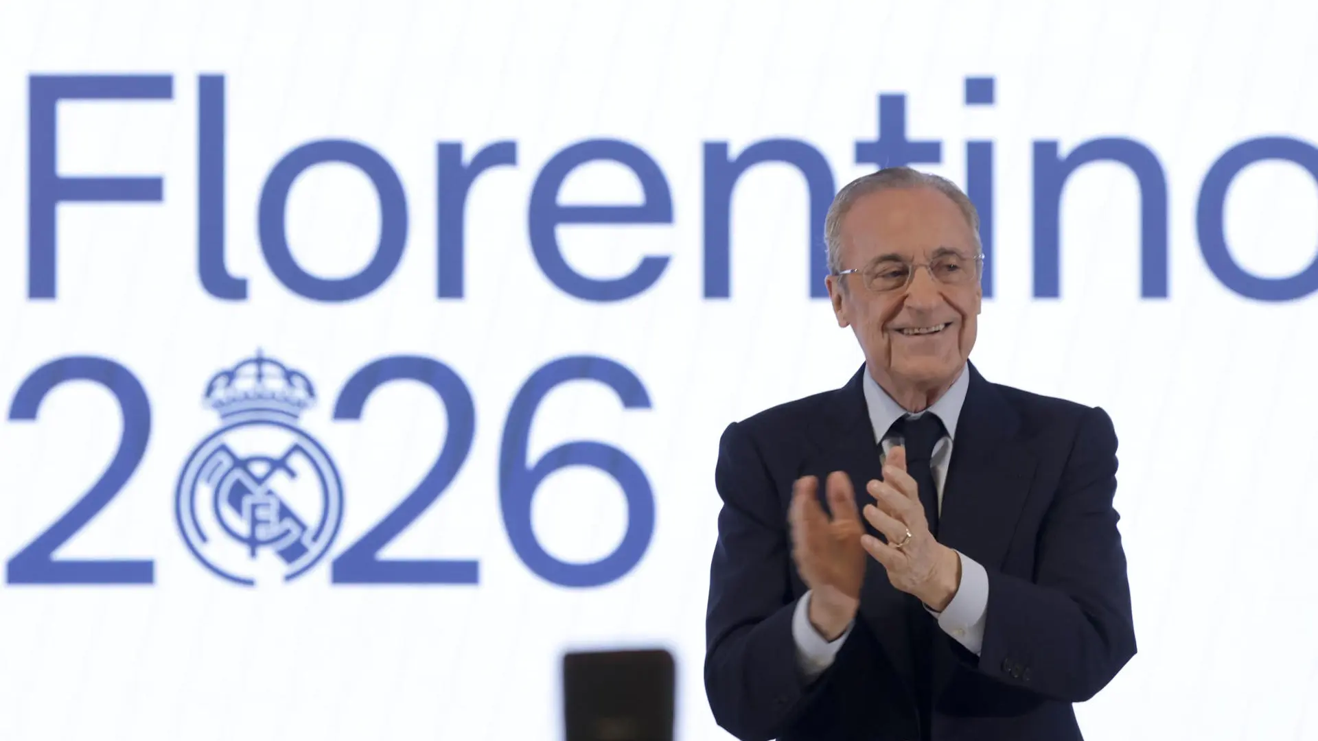 Florentino Pérez, tras ganar las elecciones al Real Madrid: "Lucharemos hasta el final por la decimosexta"