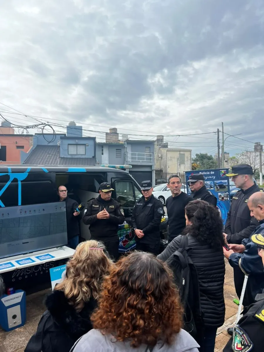 La Policia presentó en Villa Cabello el nuevo Sistema de Alarmas Vecinales
