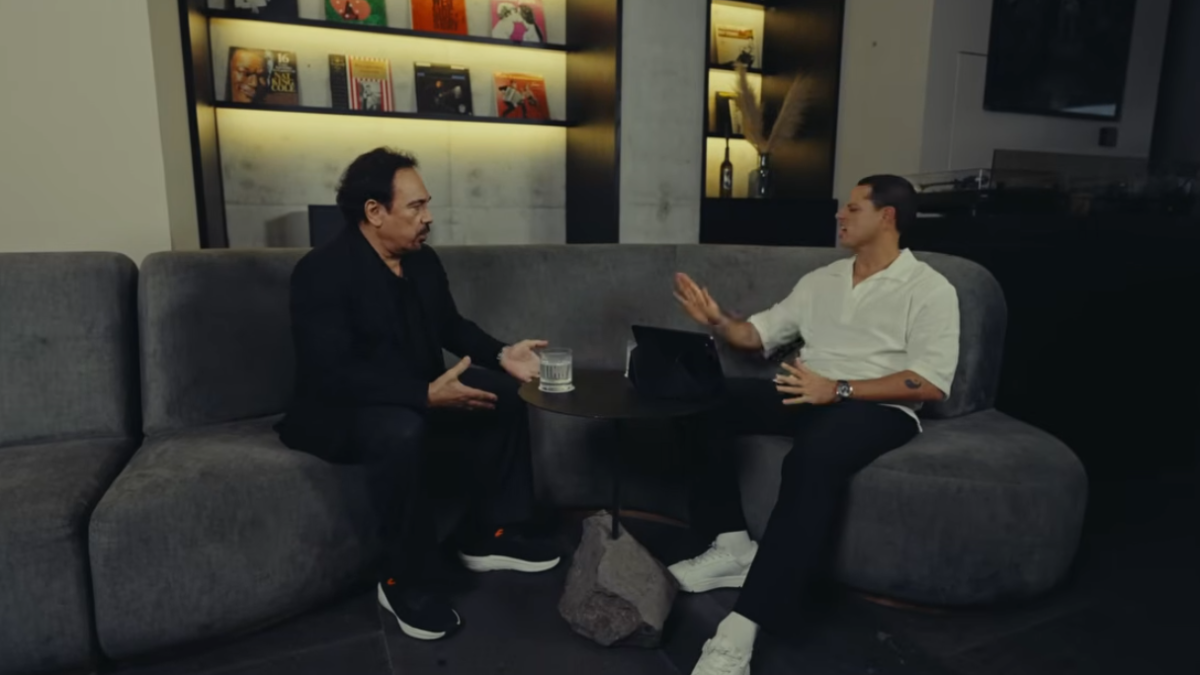 "Nos tratan como muebles": Hugo Sánchez y Chicharito contra directivos de Liga MX