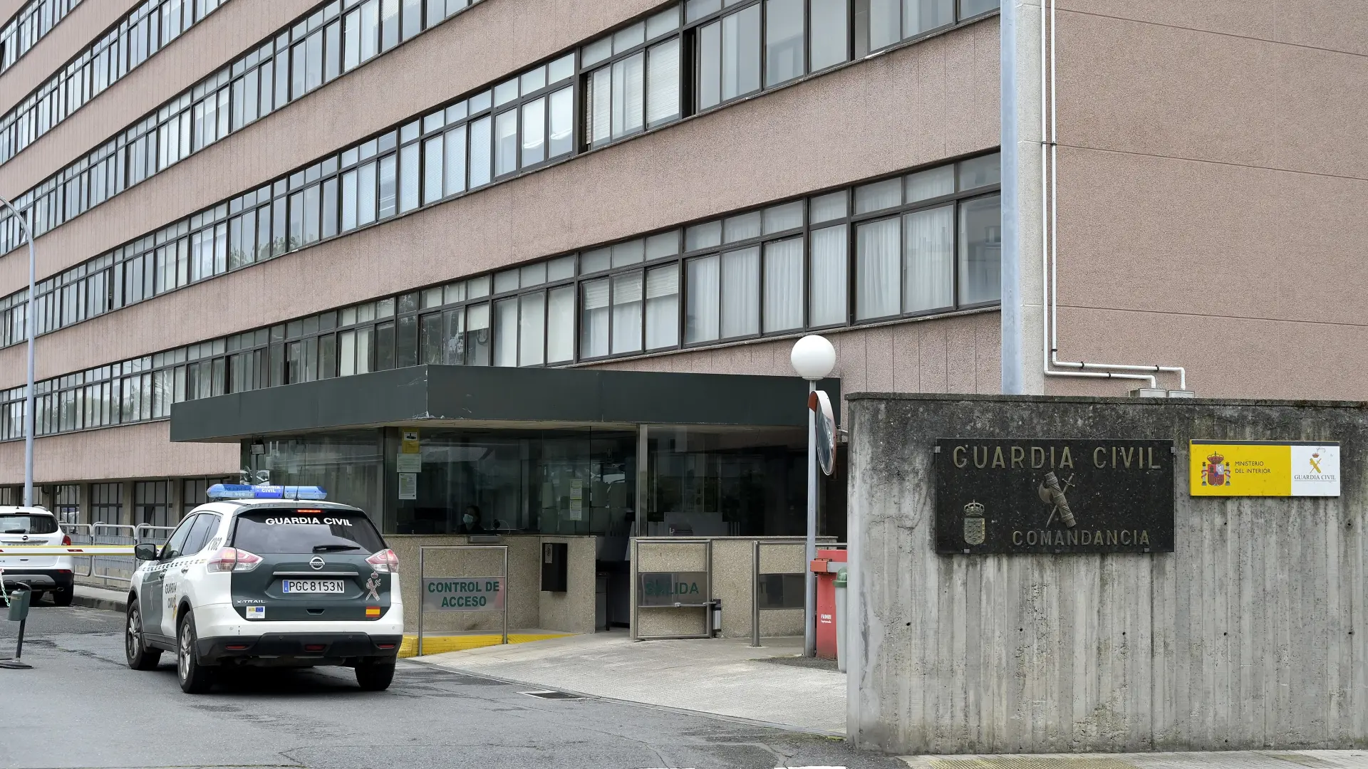 La Guardia Civil desarticula una red que realizó 52 robos en furgonetas de A Coruña