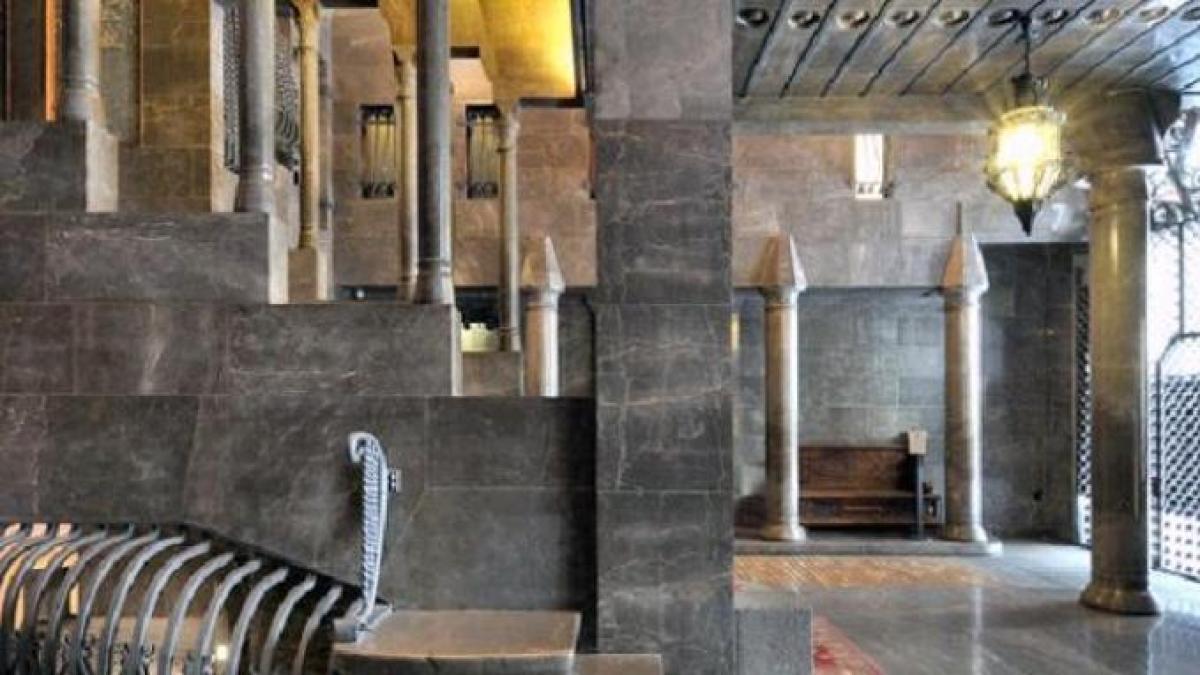 Te invitamos a una visita privada al Palau Güell