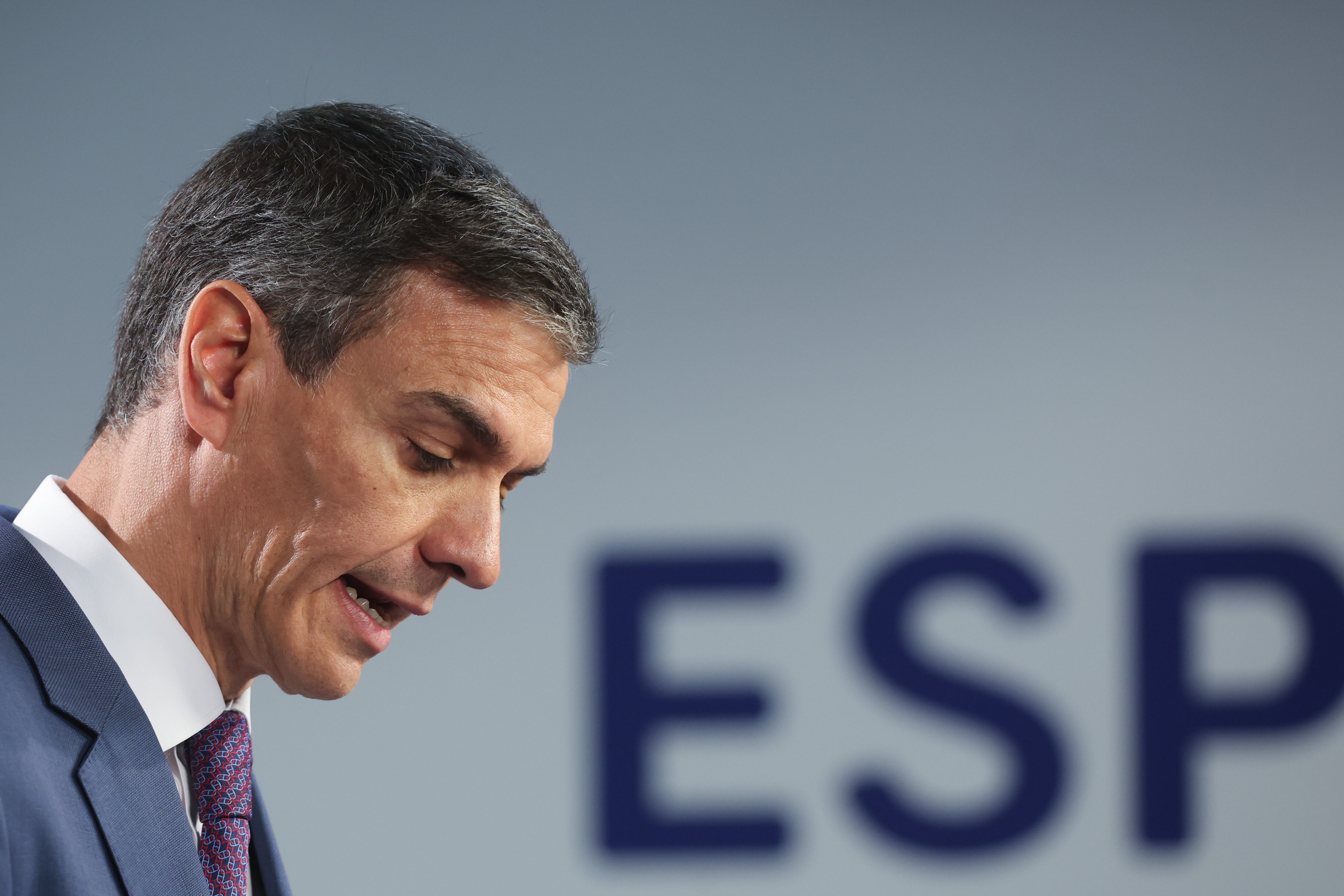 Sánchez deja en manos de Zapatero la decisión de entregar las joyas a Patrimonio Nacional