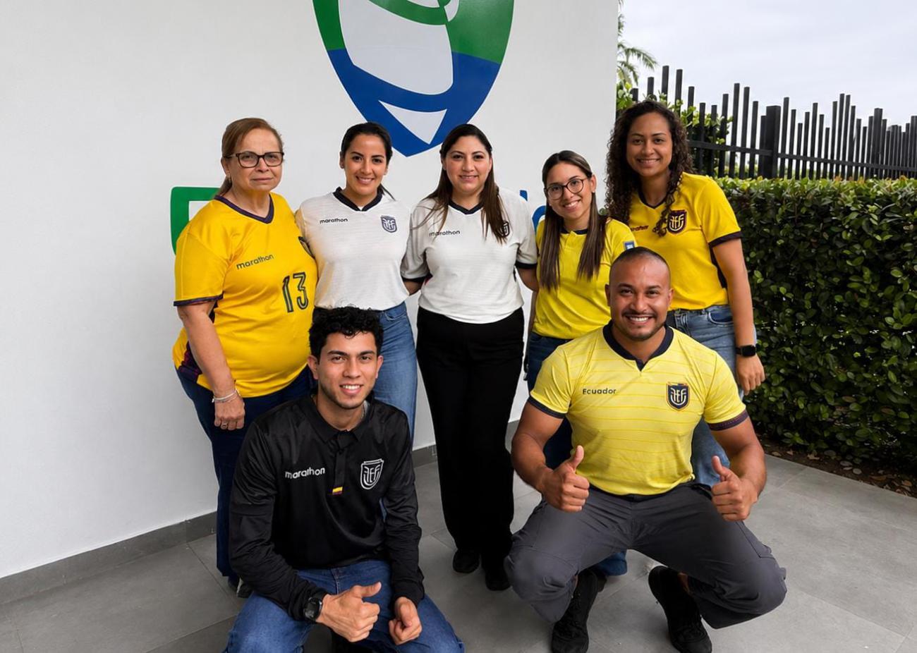 Empresas y colegios de Guayaquil se unen para apoyar a Ecuador
