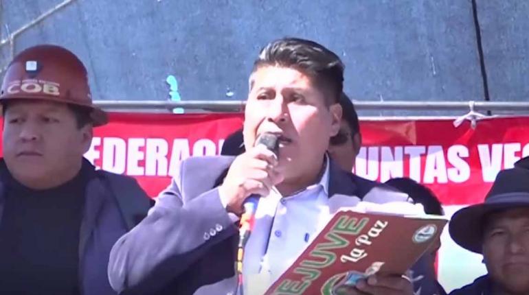 Aprehenden a dirigente vecinal que impulsa las movilizaciones en La Paz
