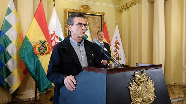 El Gobierno dará patrocinio legal a policías y FFAA: Conoce la Ley que regula los Estados de Excepción