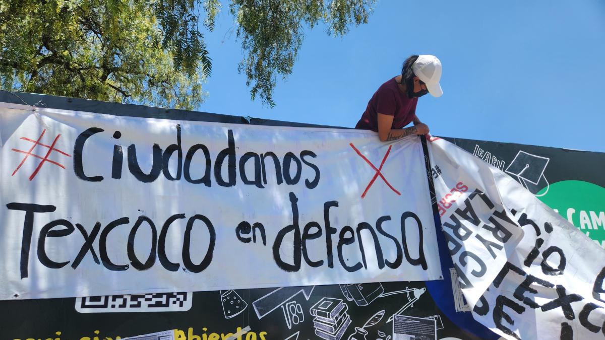 Frenan construcción de plaza comercial en el sitio arqueológico Los Ahuehuetes
