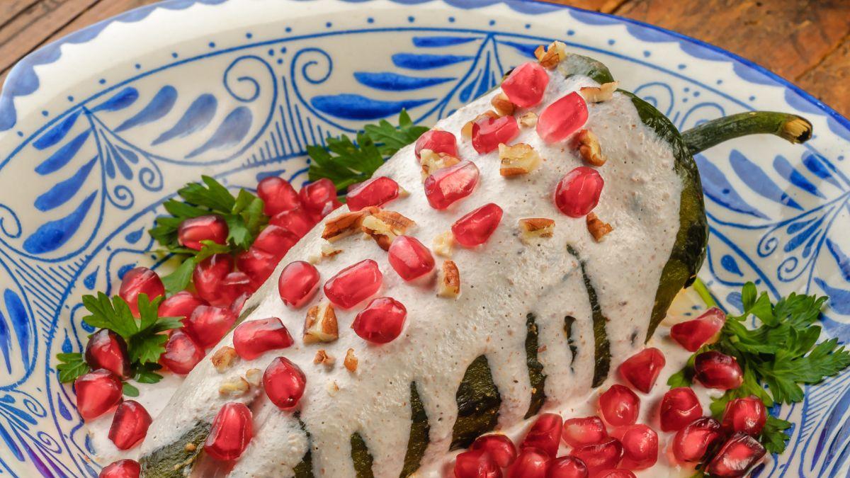 ¿Te gustan los chiles en nogada? Así será el festival más esperado de Puebla en 2026