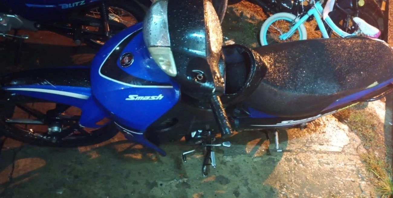 Circulaban en una moto robada y terminaron detenidos