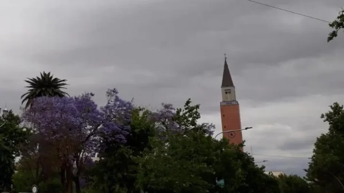 Pronóstico del tiempo en San Juan: domingo fresco, con lluvias aisladas y máxima de 15°C
