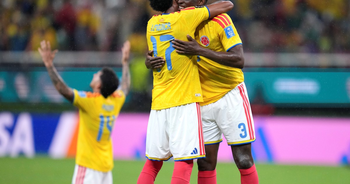 Jornada de definiciones: Colombia avanza en el Mundial mientras el país espera el escrutinio final y Petro prepara su retirada